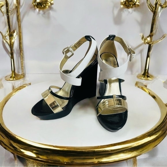 SHOEDAZZLE MORGANA Black Gold White Open Toe Platform Wedge Sandals Size 8 NIB - Picture 1 of 11